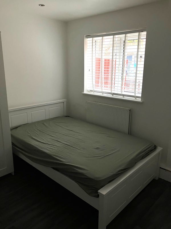 Room Dingle Gardens in Greater London