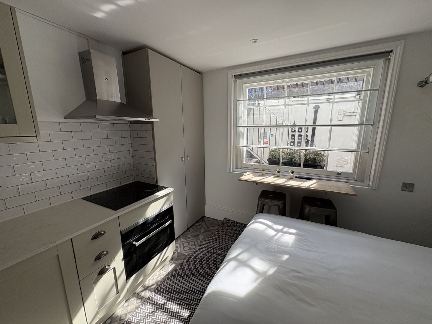 Flat Gloucester Place in City of Westminster