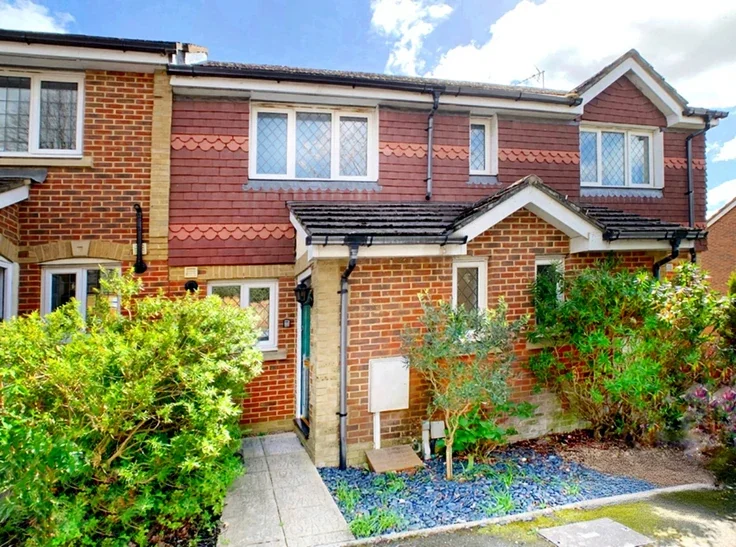 House Strathcona Gardens in Woking