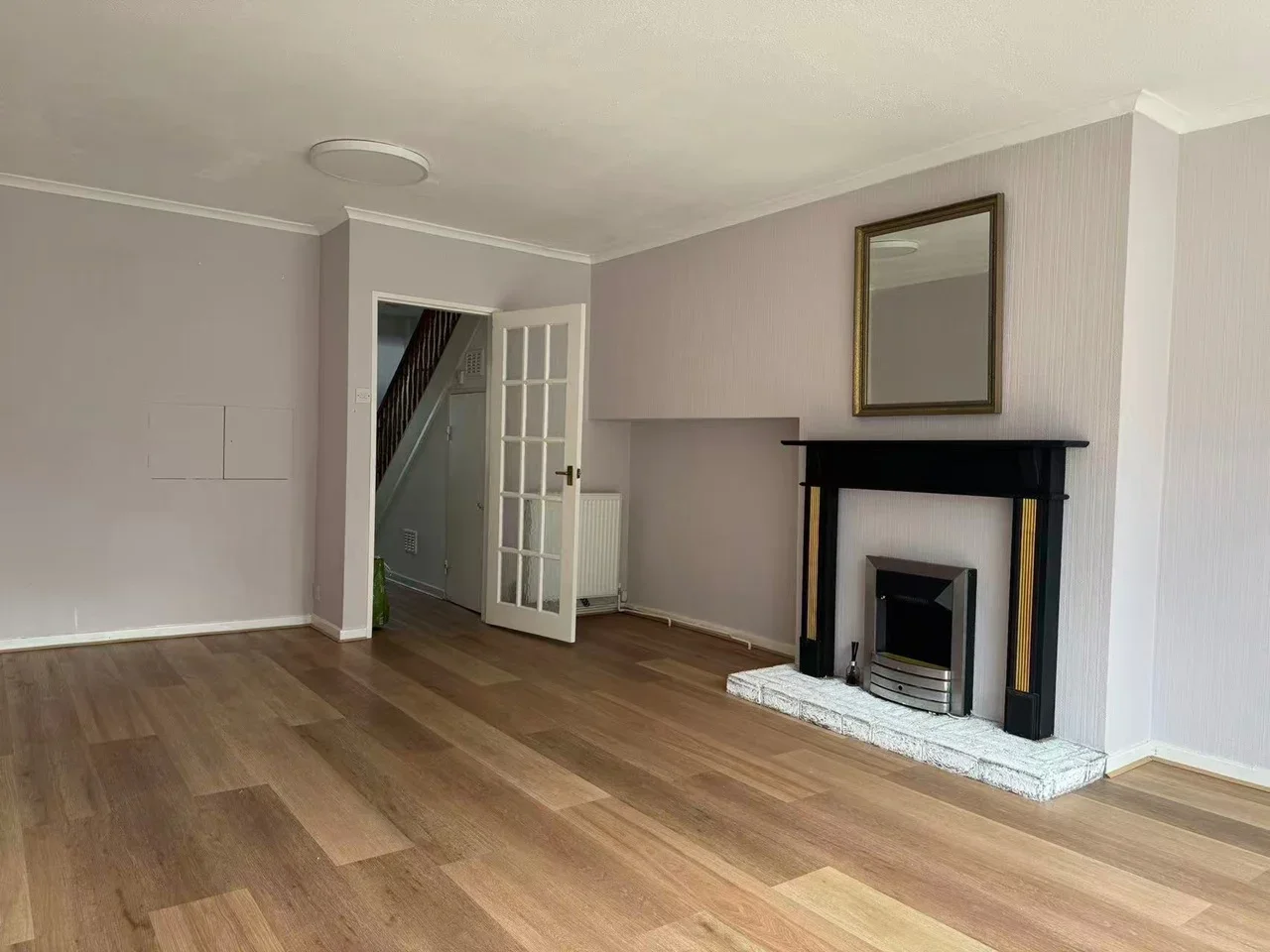 House Ferndown Avenue in London