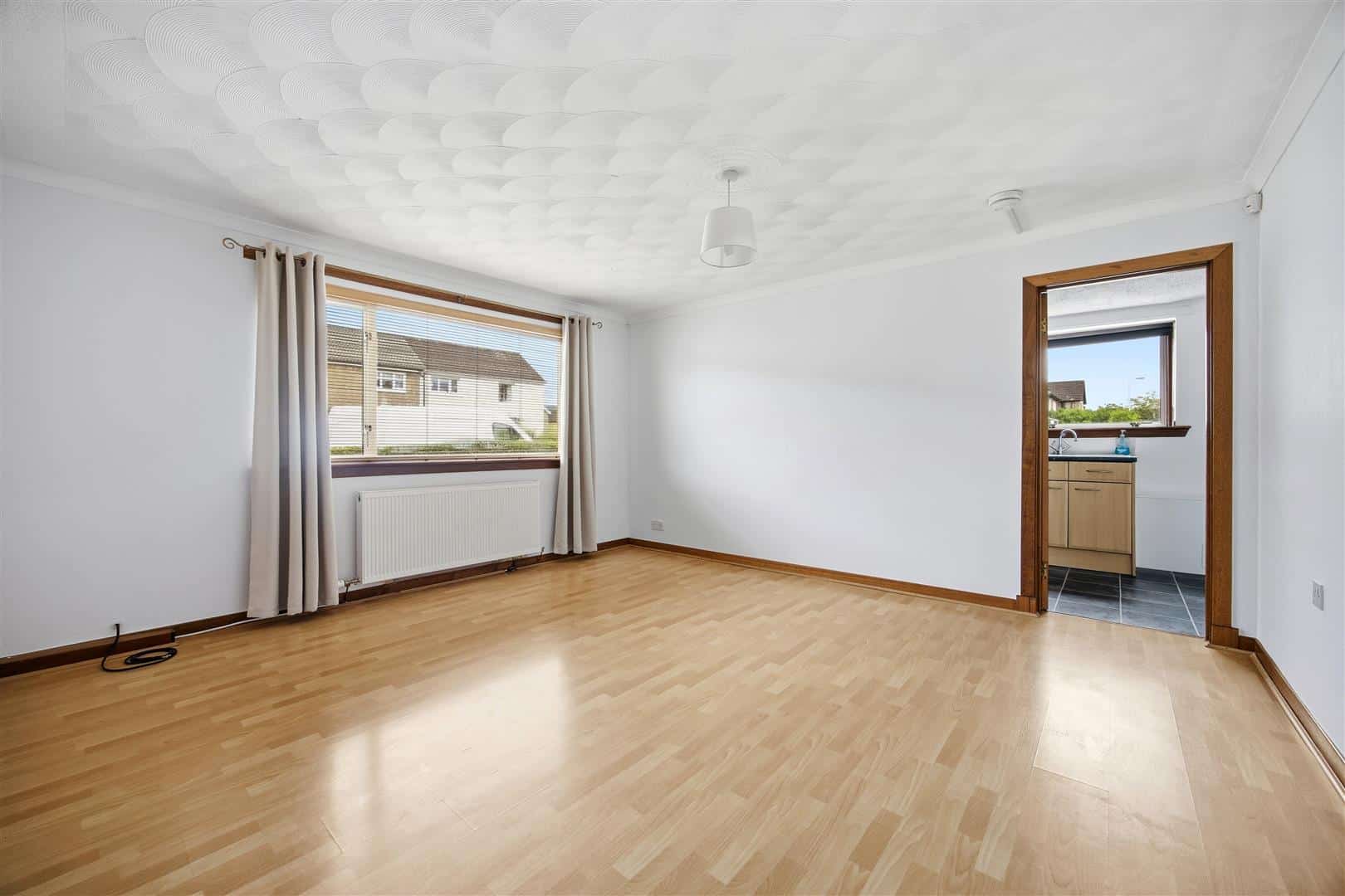 Flat Doon Road in Kirkintilloch