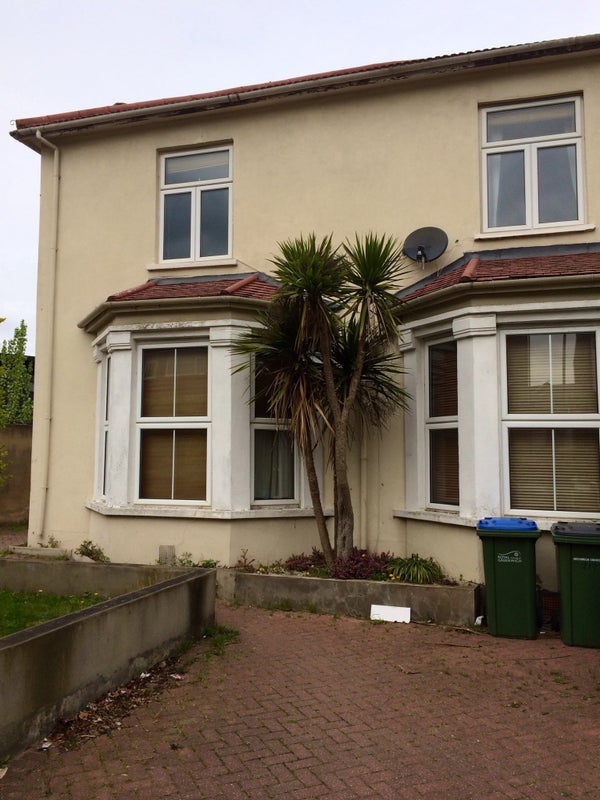 Room Herbert Road in Greater London