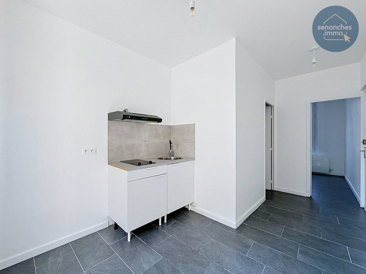 Appartement Rue Louis Peuret à Senonches