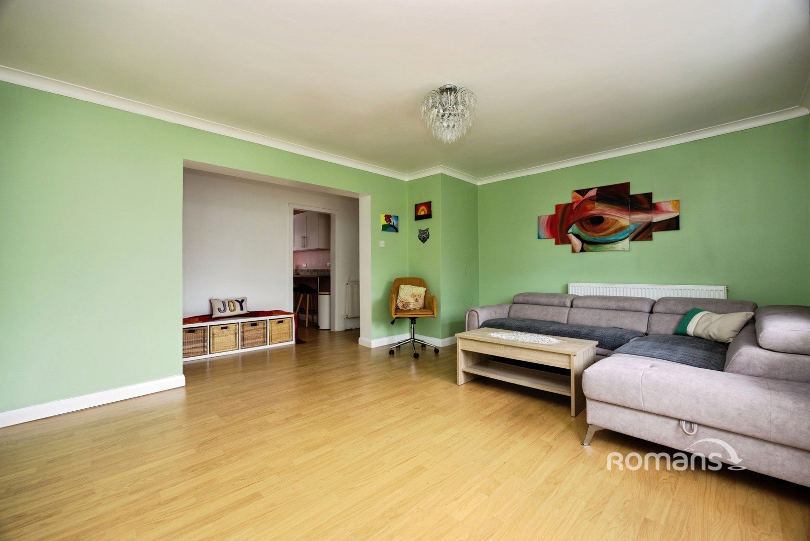 Flat Elleray Court in Ash