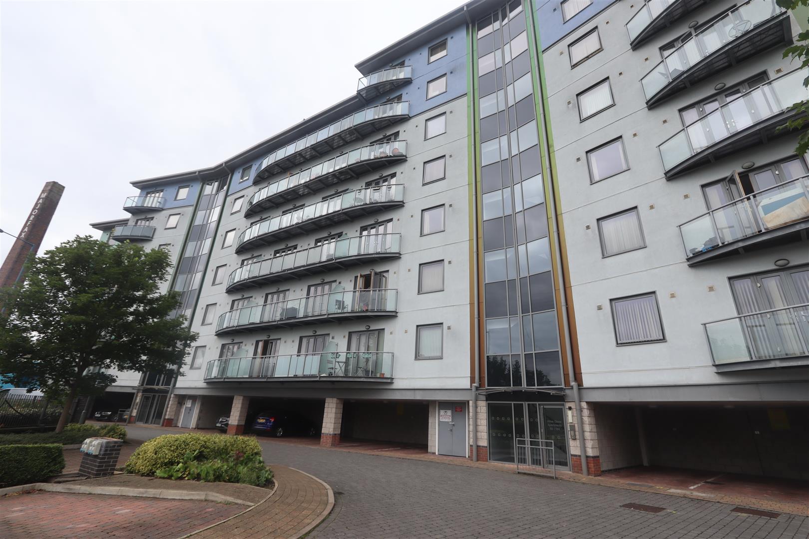 Flat Wave Close in Walsall