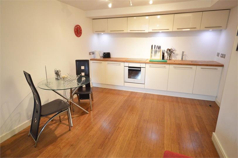 Flat Beeston Road in Leeds