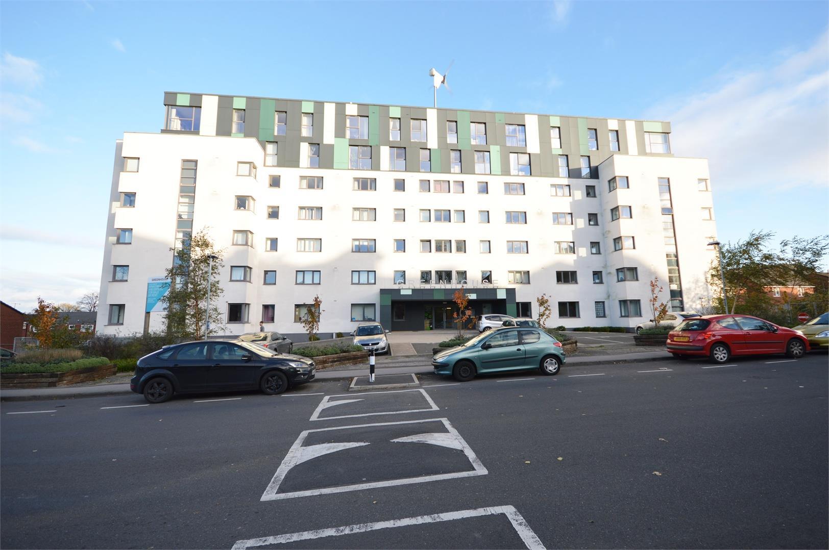 Flat Beeston Road in Leeds