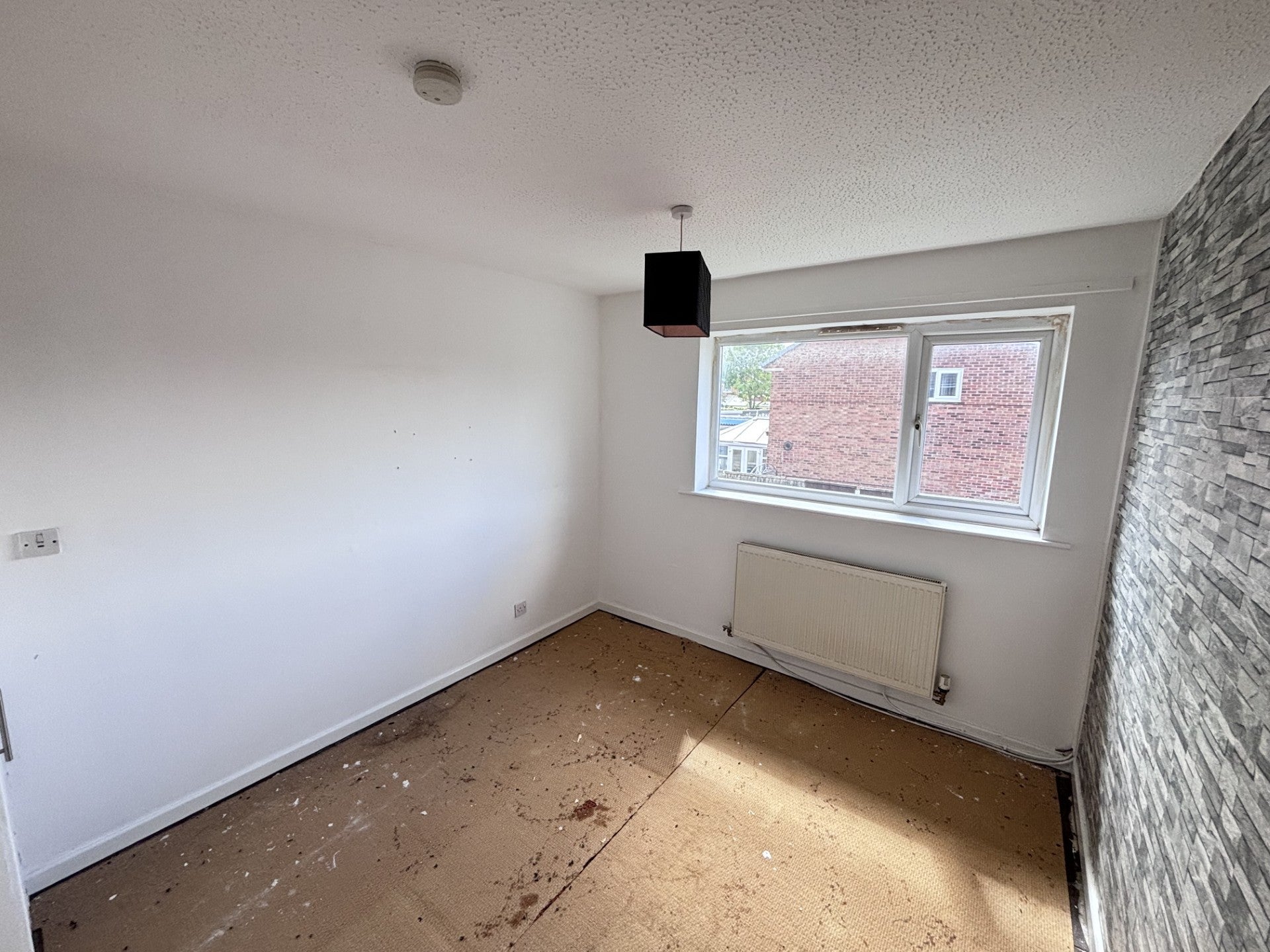 Flat Tuson Drive in Preston