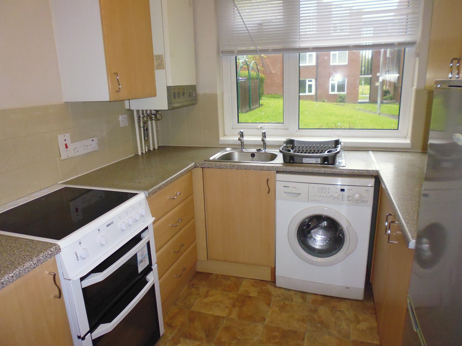 Flat Delbury Court in Telford