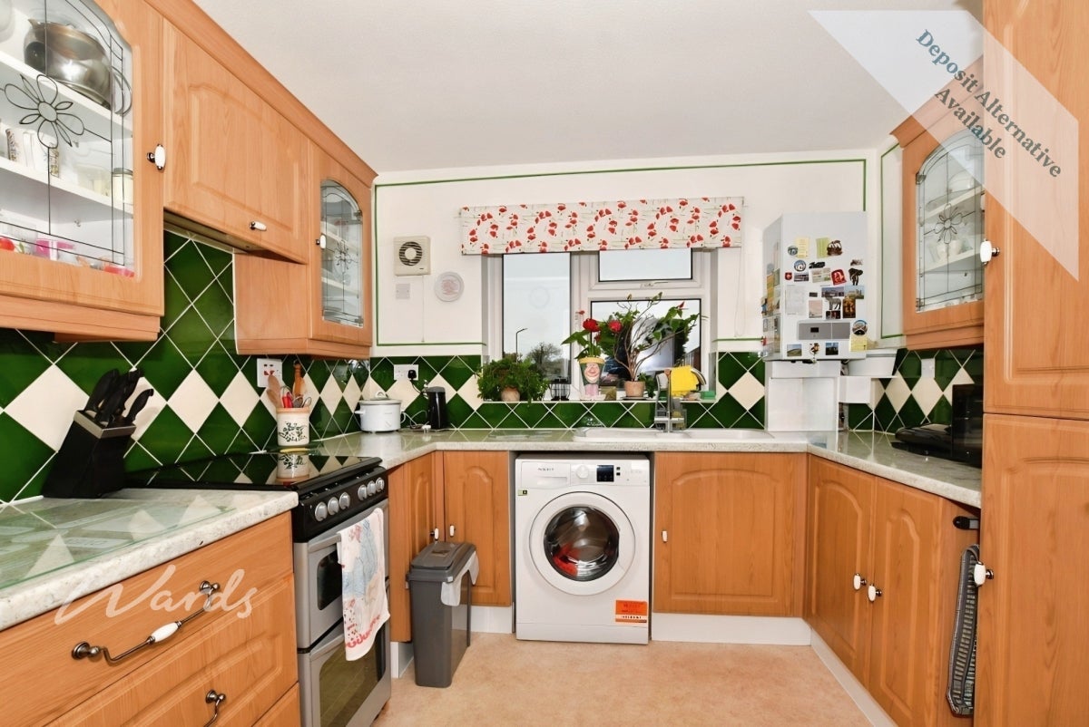 Flat West Shaw in Dartford