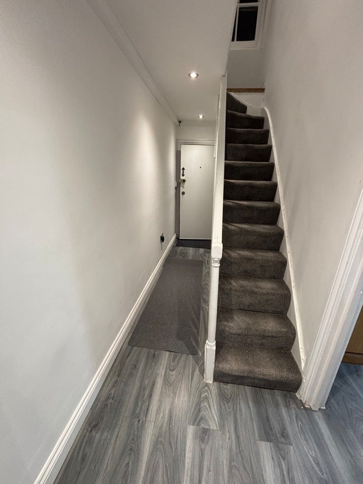 Flat Milton Place in Gravesham