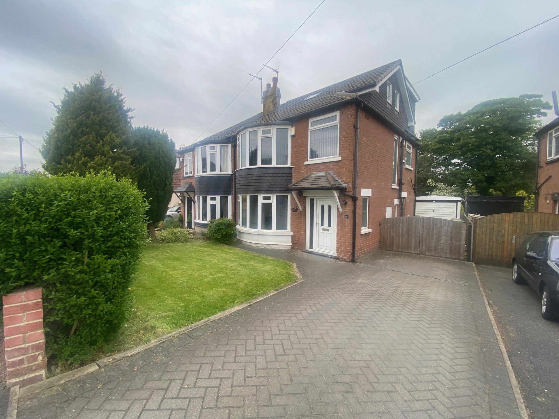 House Shadwell Walk in Leeds