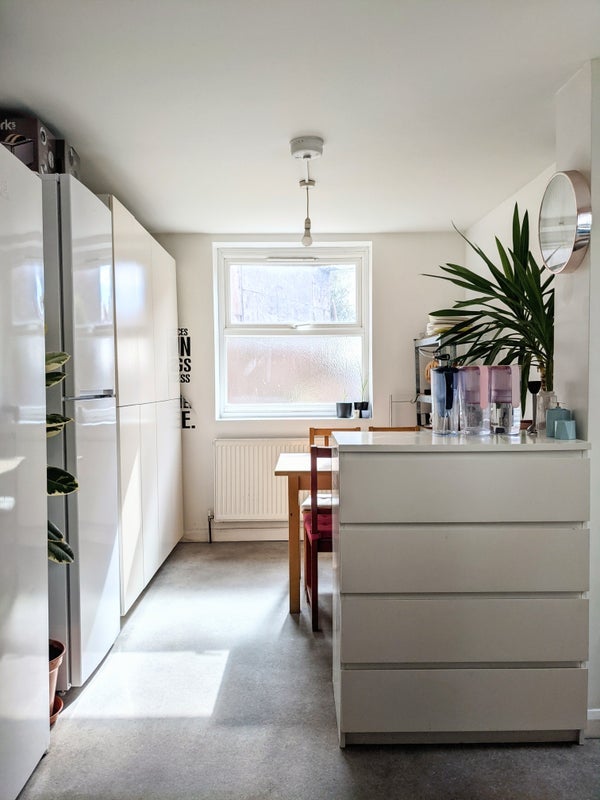 Room Colina Road in Greater London