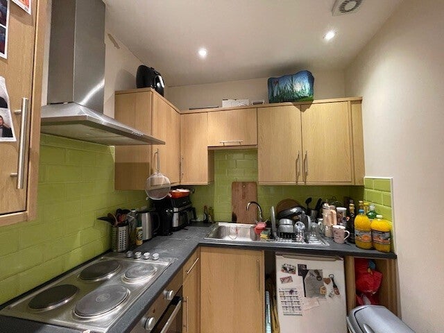 Flat Manvers Road in Rushcliffe