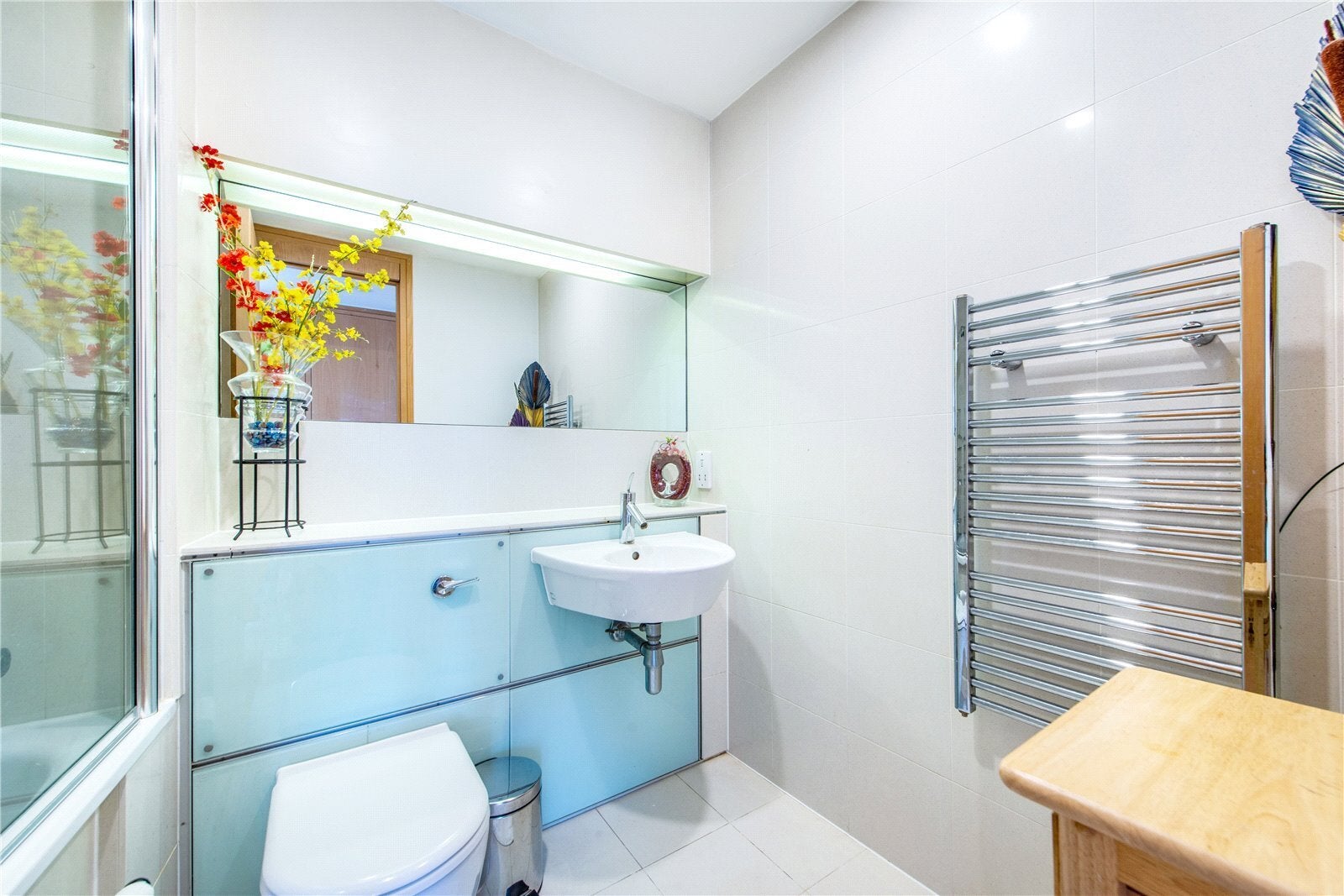 Flat Albert Embankment in Greater London