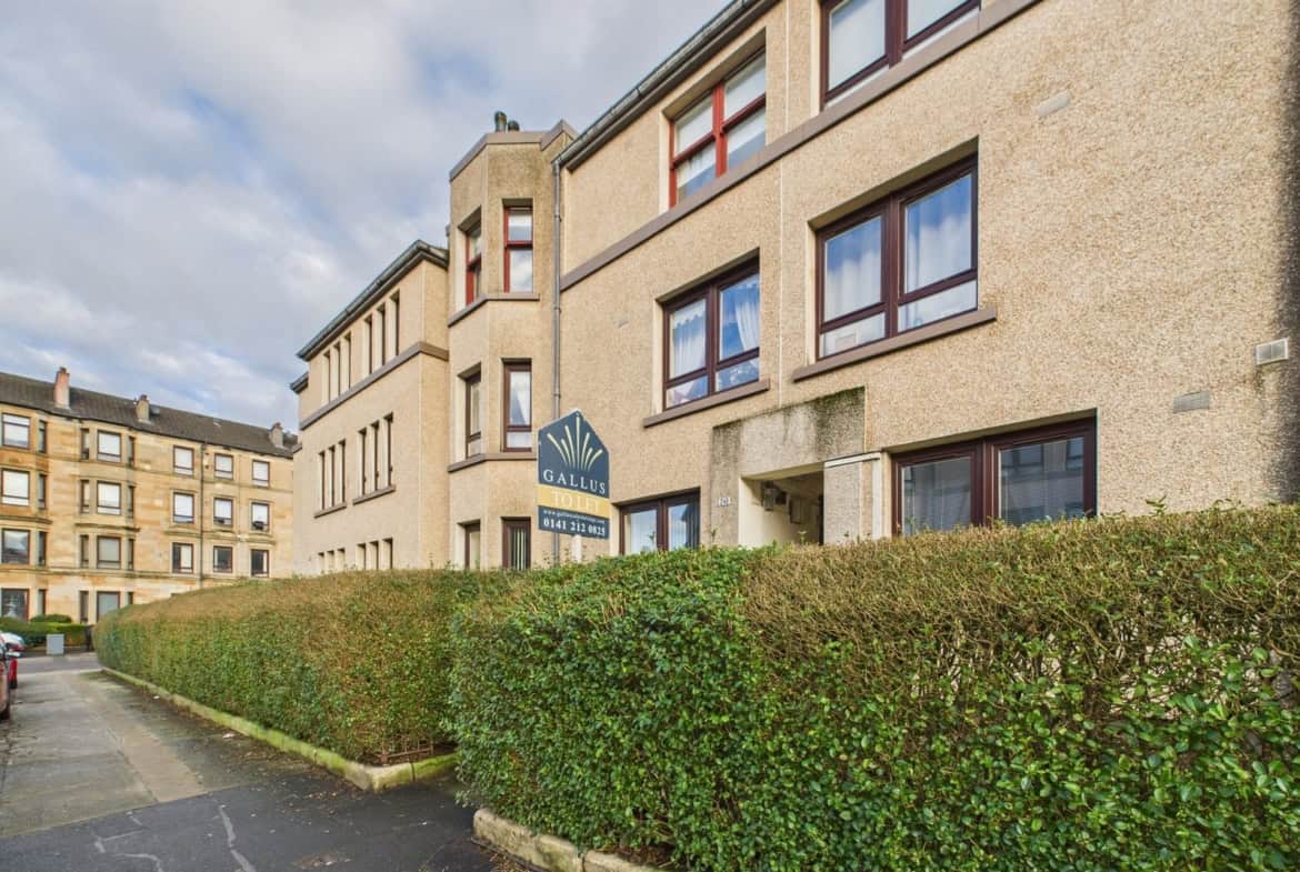 Flat Meadowpark Street in Glasgow