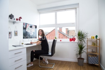 Room Shaw Street in Liverpool