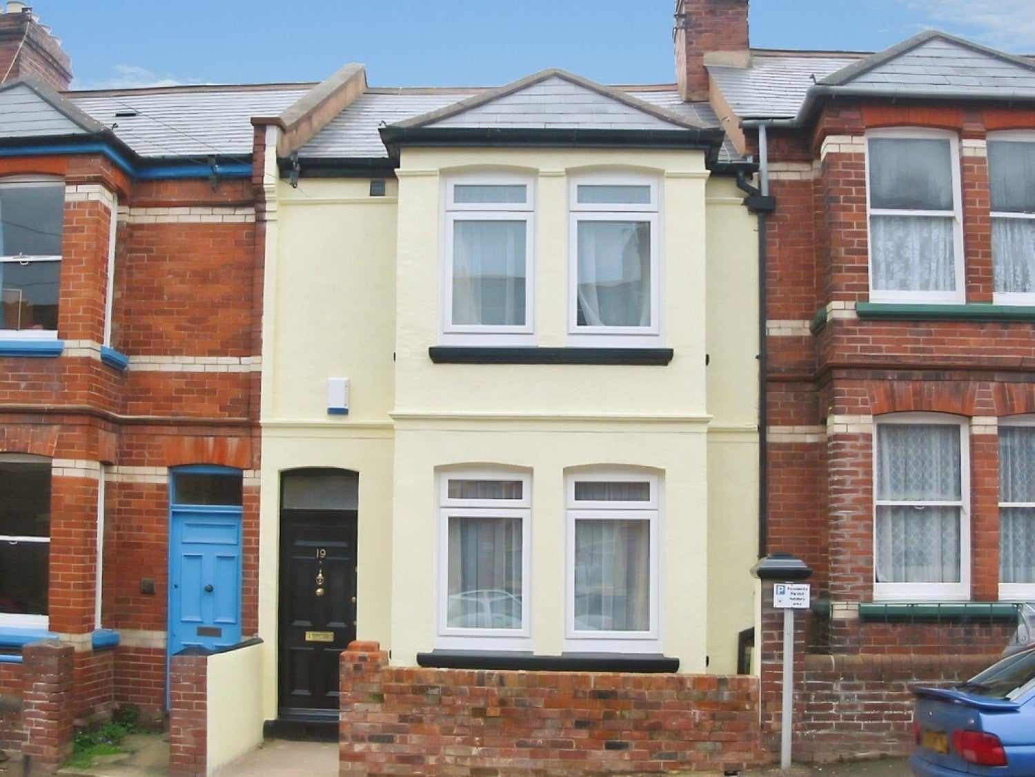 House Howell Road in Exeter