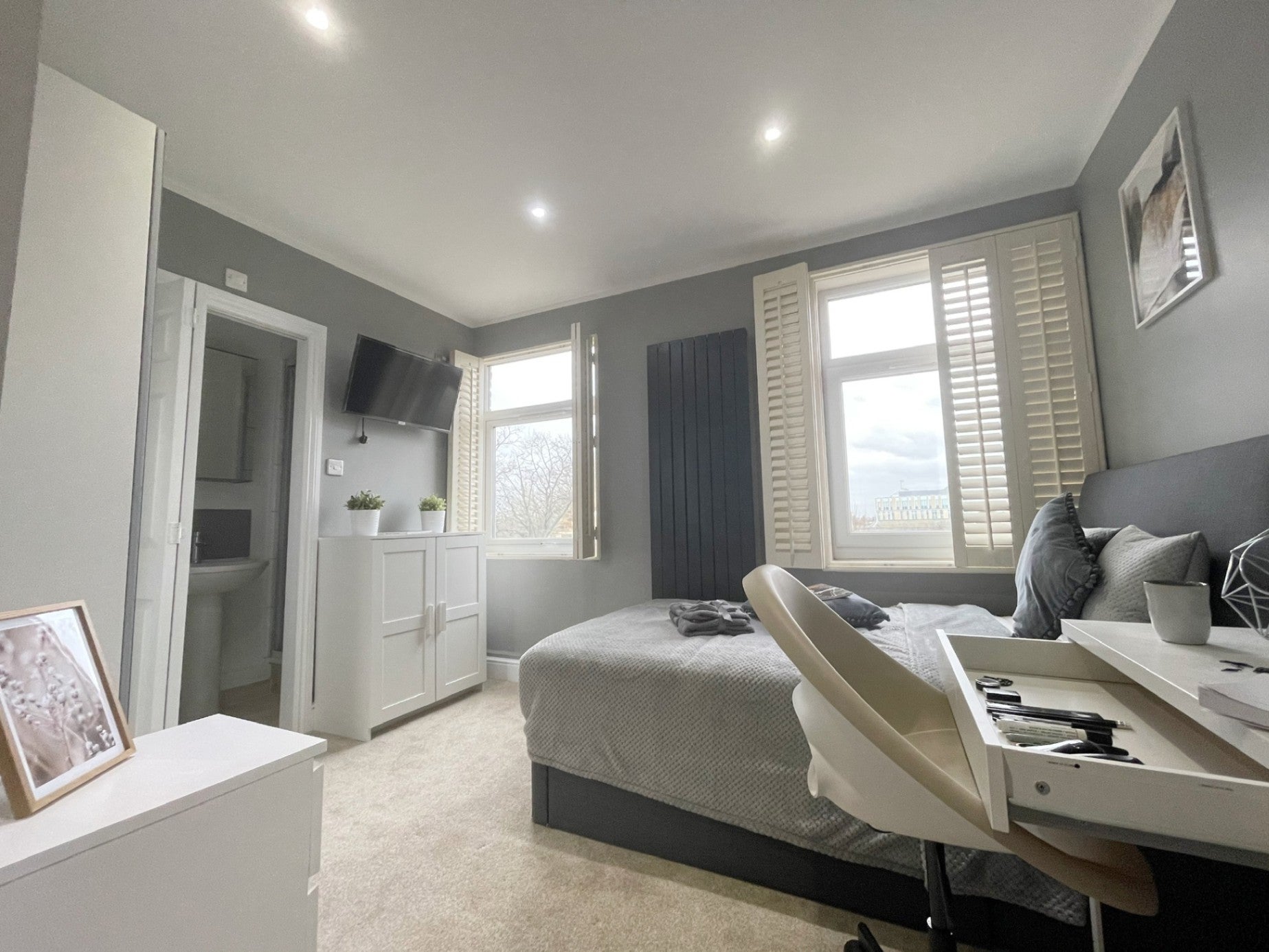 Room St Peters Gardens in Northampton