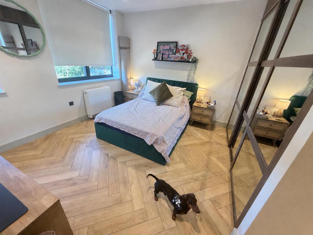 Flat Davigdor Road in Hove