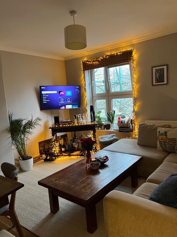 Room Wandsworth Road in Greater London