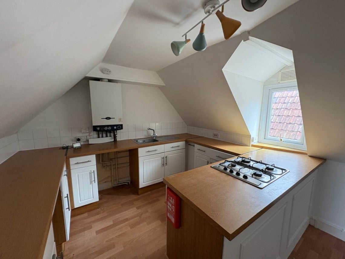 Flat Highbury Road in Weston-super-Mare