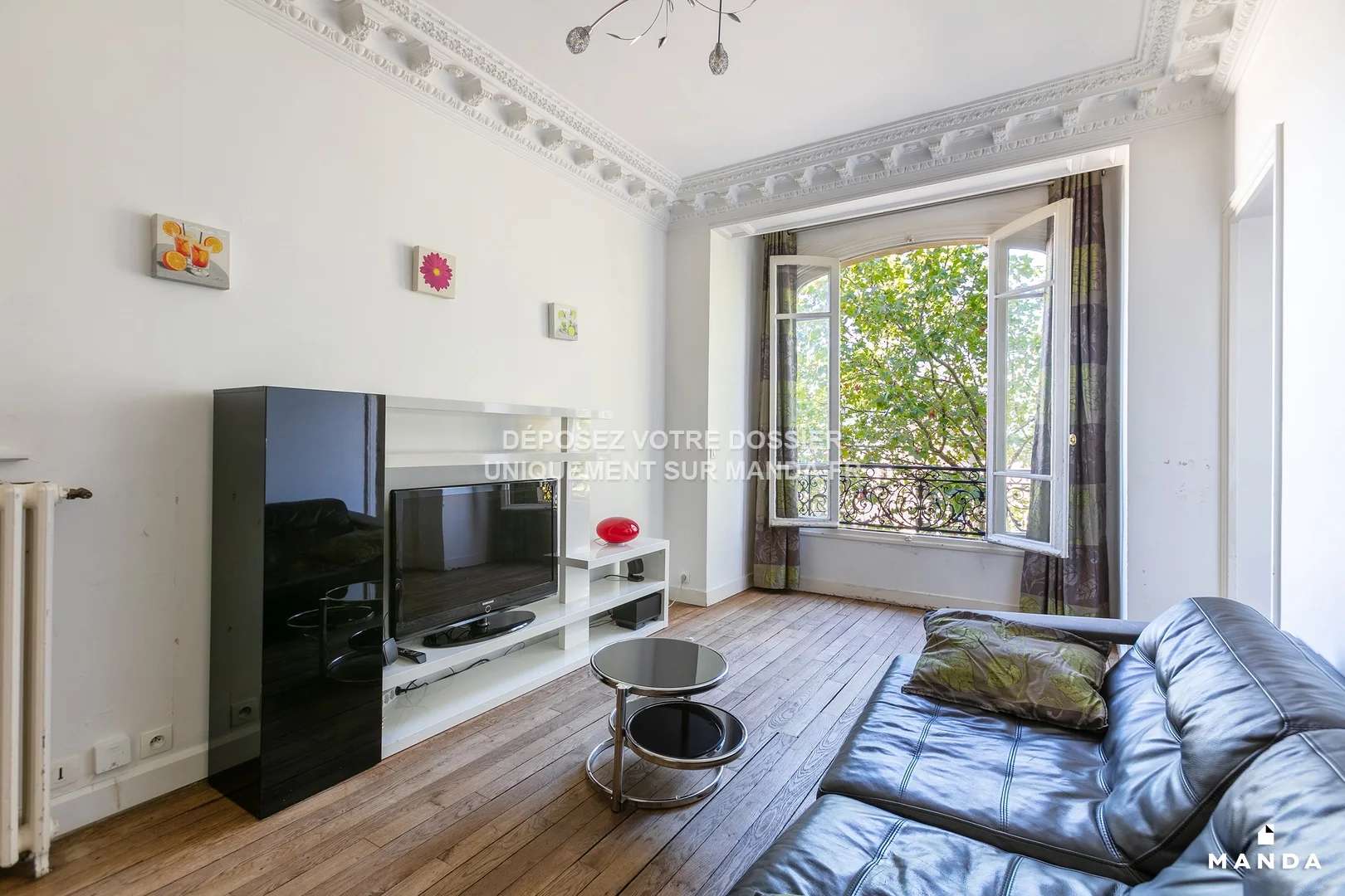 Flat Rue Péclet in Paris