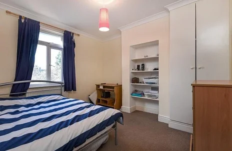 Room St Mary's Road in Oxford
