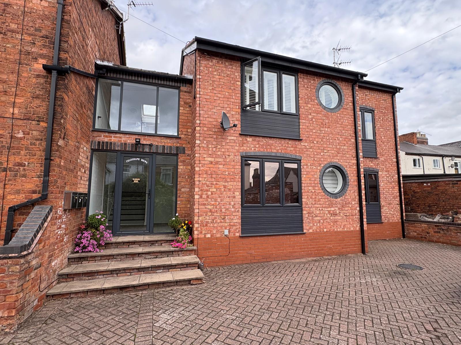 Flat Telegraph Street in Stafford