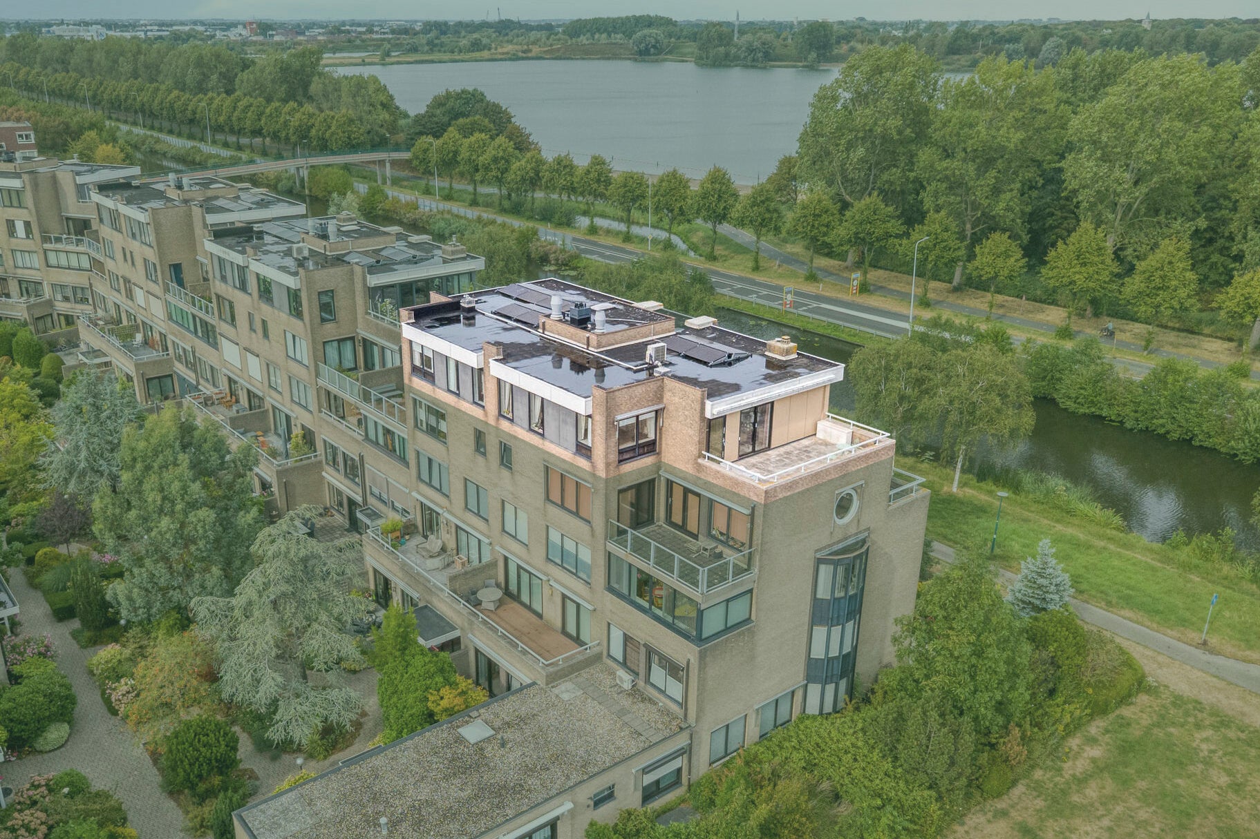 Appartement Reviuslaan 106 in Oegstgeest
