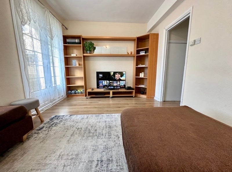 Room Worsopp Drive in Greater London
