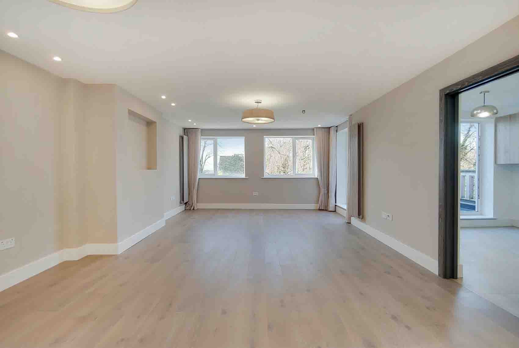 Flat Fitzjohn's Avenue in Greater London