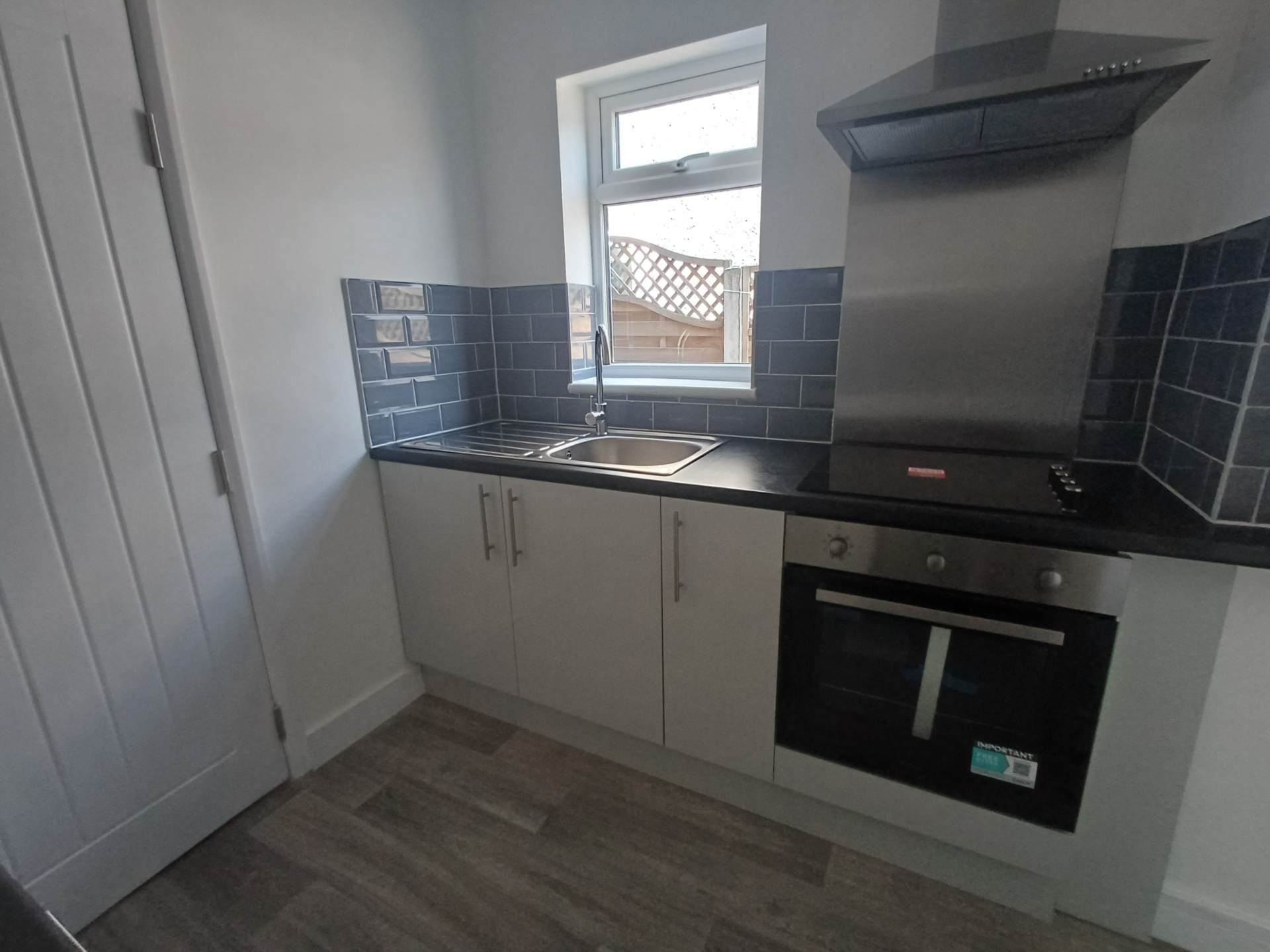 Flat Bexley Road in Greater London