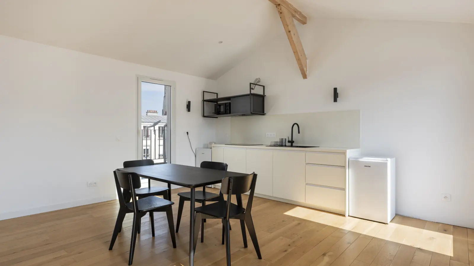 Flat Rue Pierre Budin in Paris