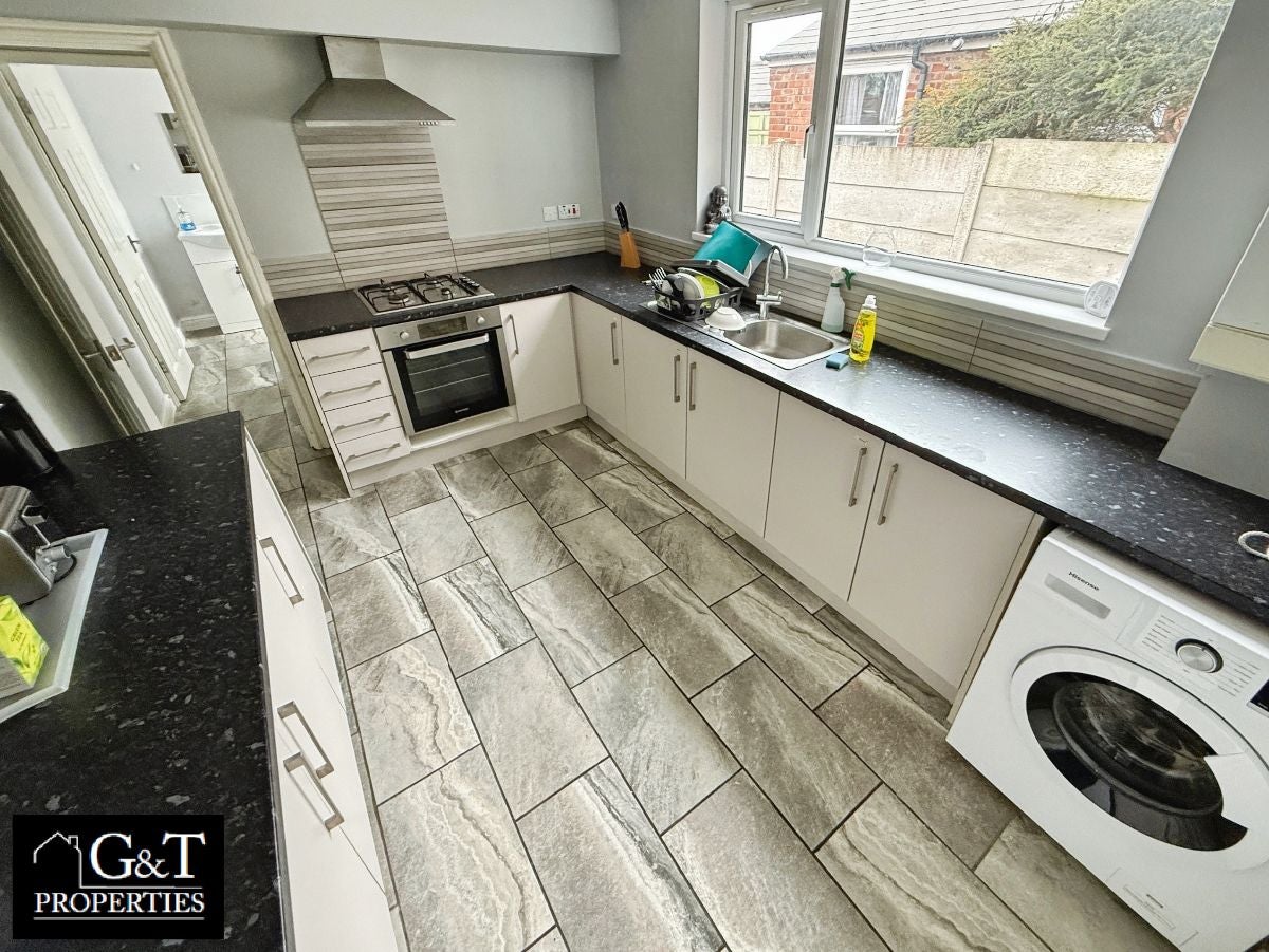 Flat Bromford Lane in Sandwell