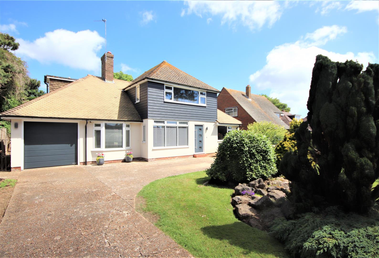 House Barnhorn Road in Rother