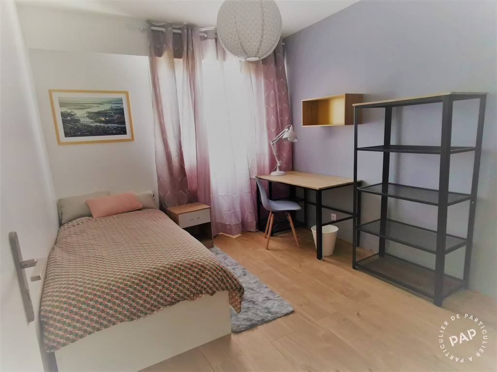 Chambre Avenue Frédéric et Irène Joliot-Curie à Nanterre
