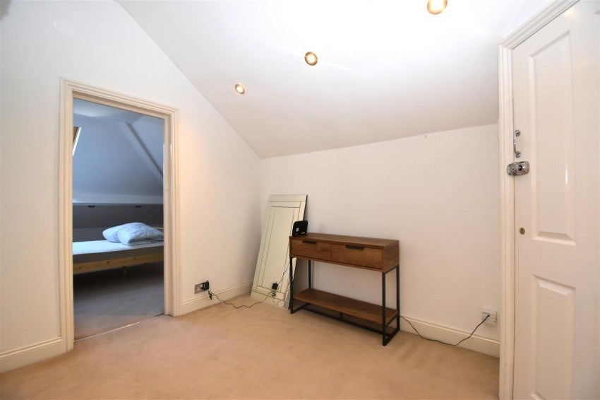 Flat Warwick Place in Royal Leamington Spa