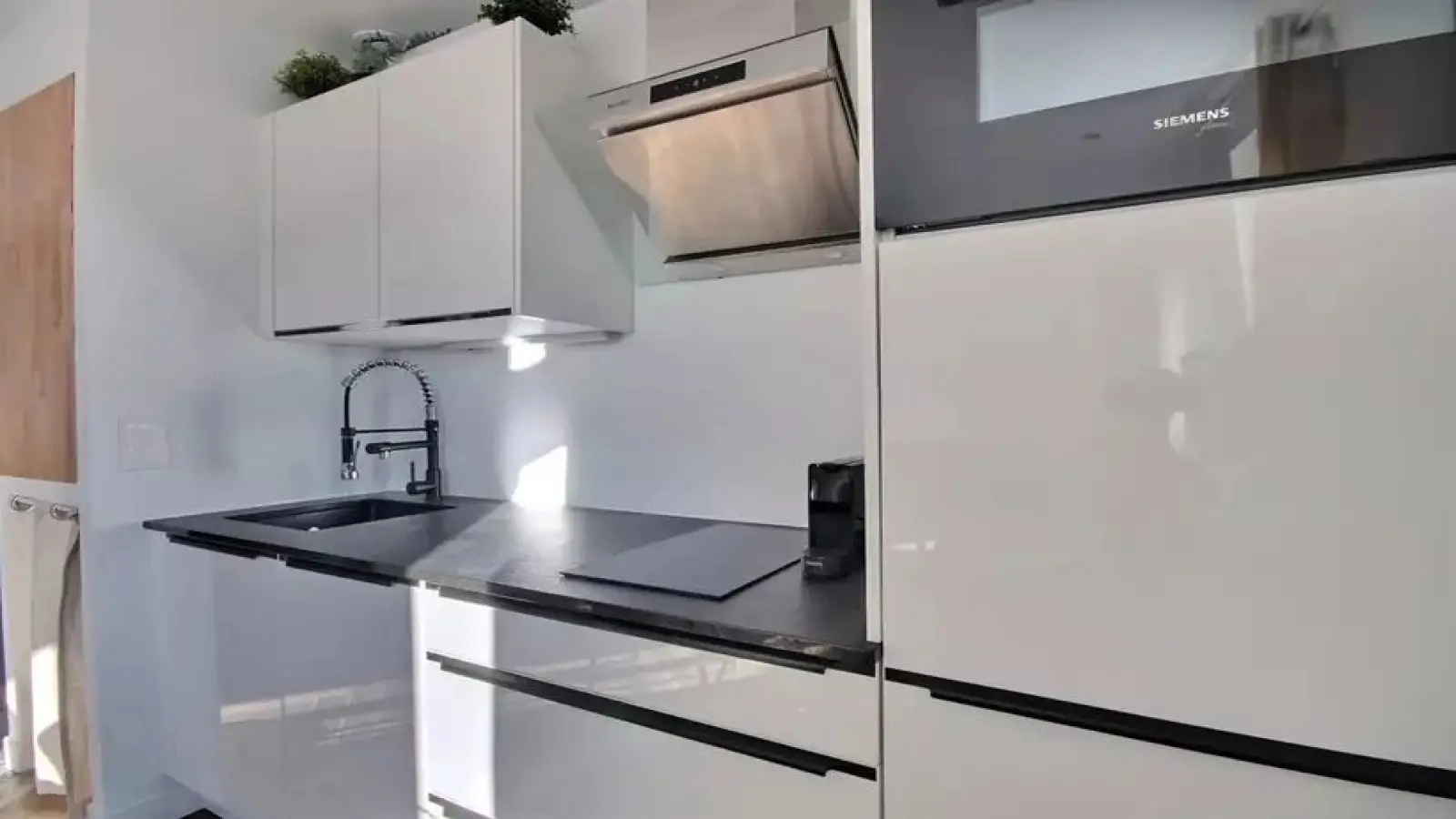 Flat Rue Léopold-Bellan in Paris