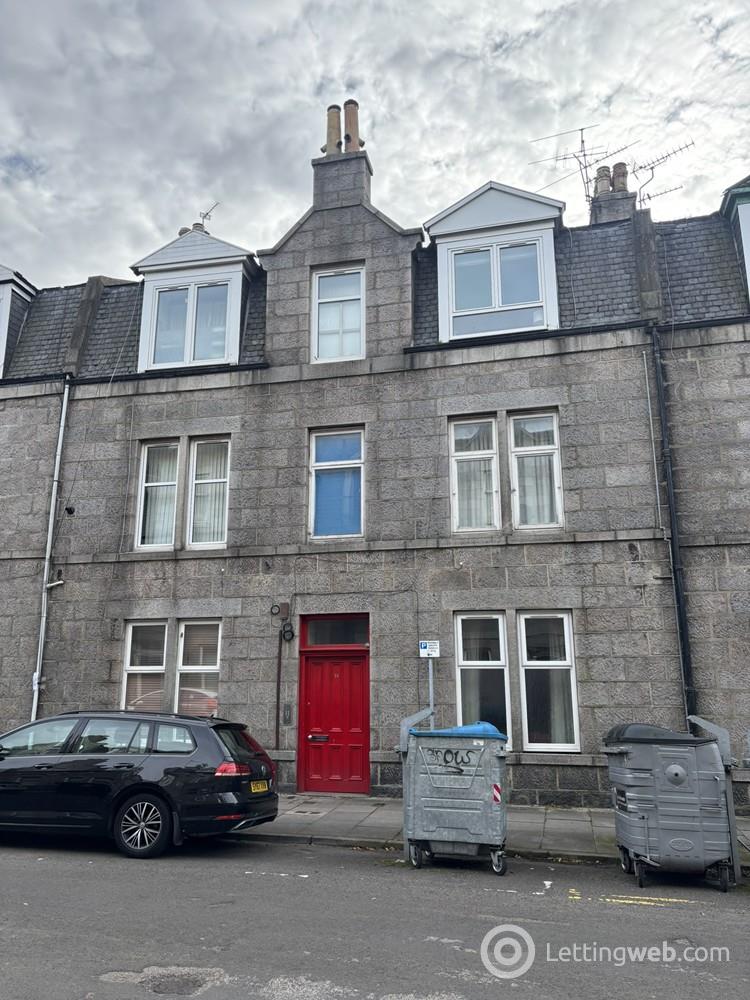 Flat Wallfield Crescent in Aberdeen City