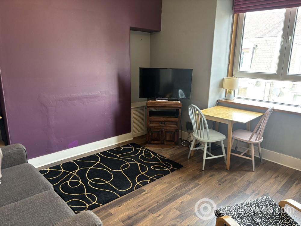 Flat Wallfield Crescent in Aberdeen City