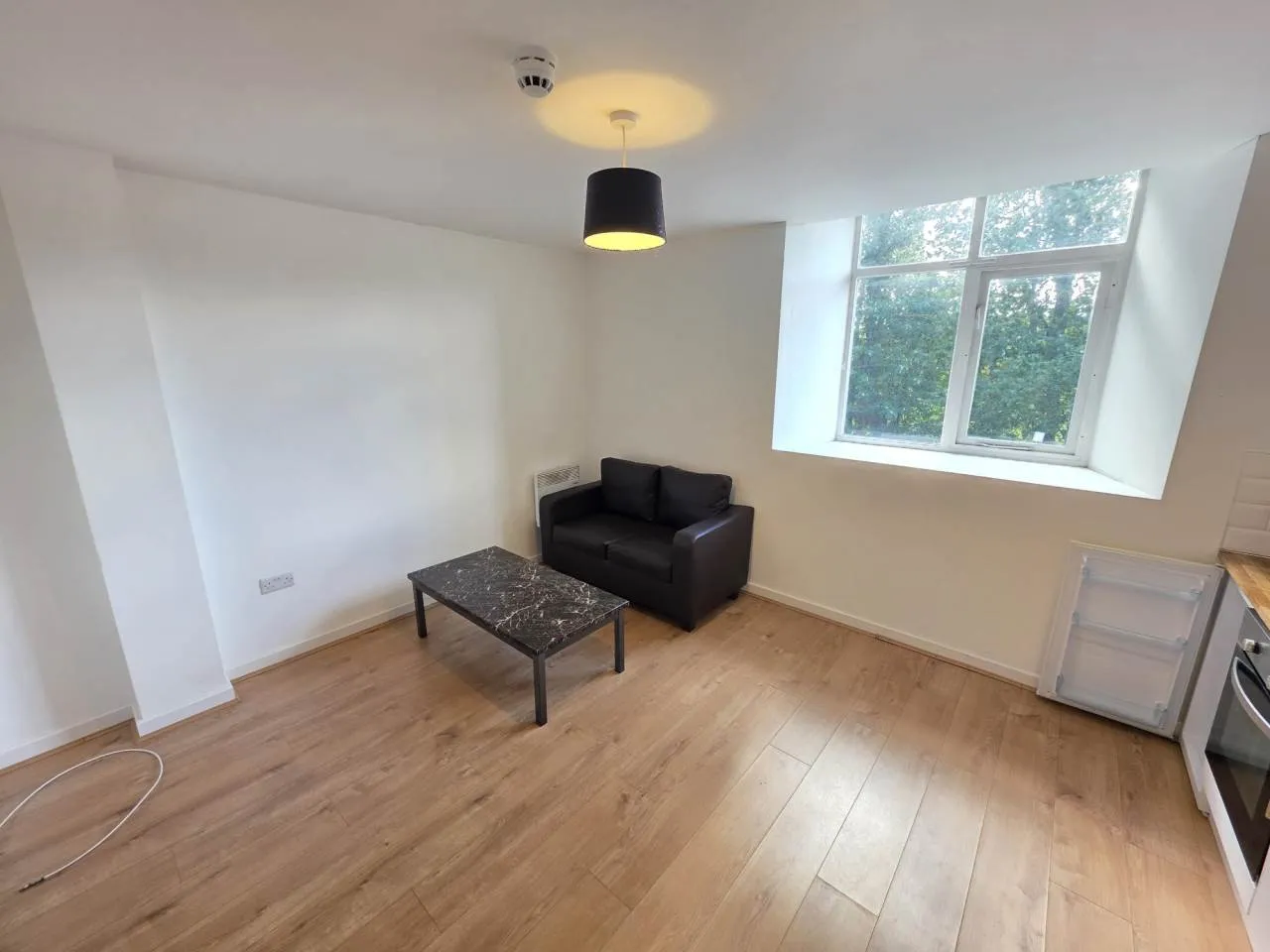 Flat Sandford Place in Leeds