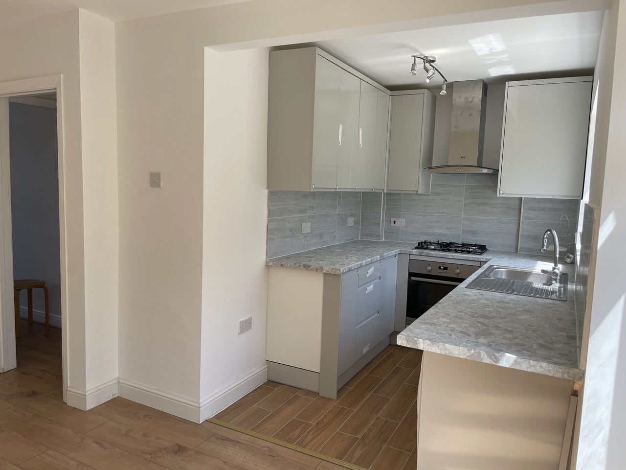 House Cocksett Avenue in Greater London