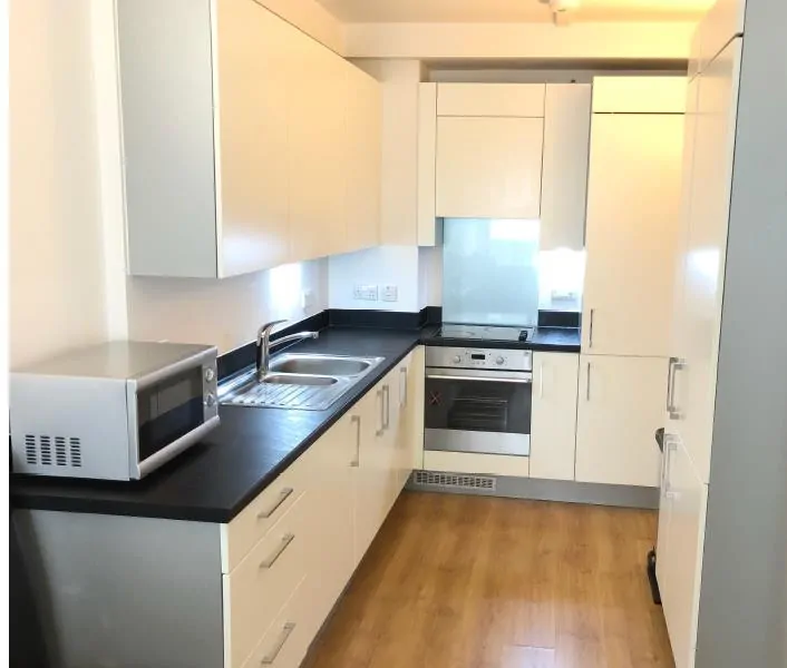 Flat Stroudley Road in Brighton