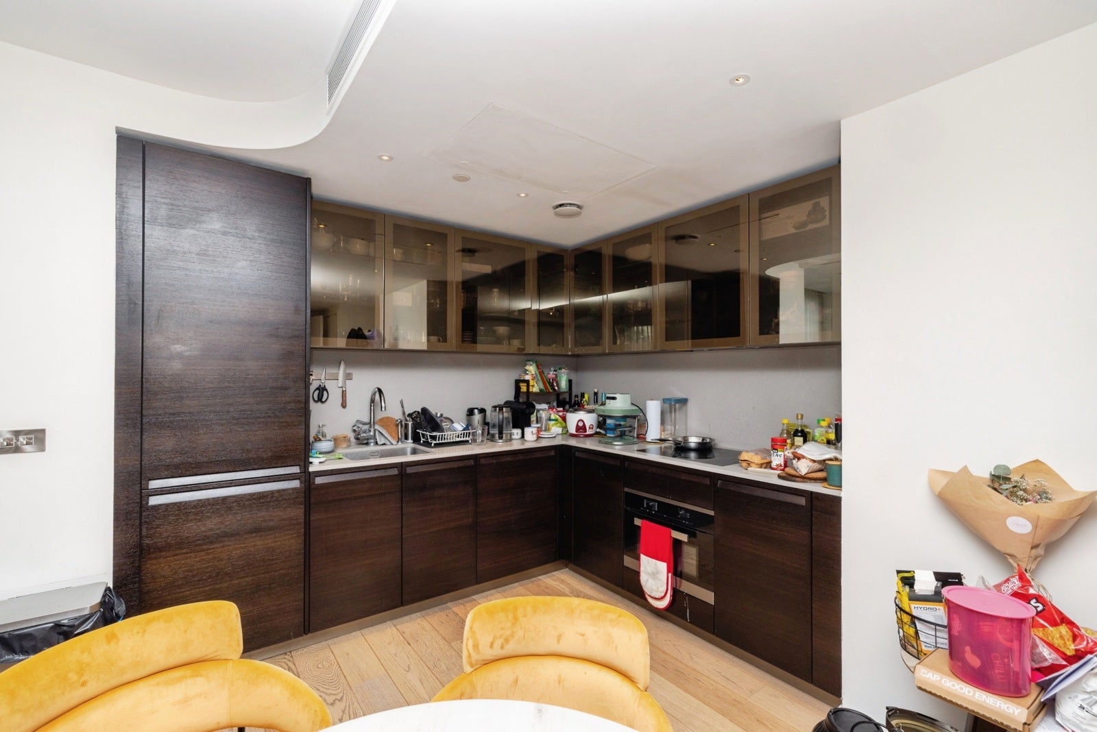 Flat Long Street in Greater London