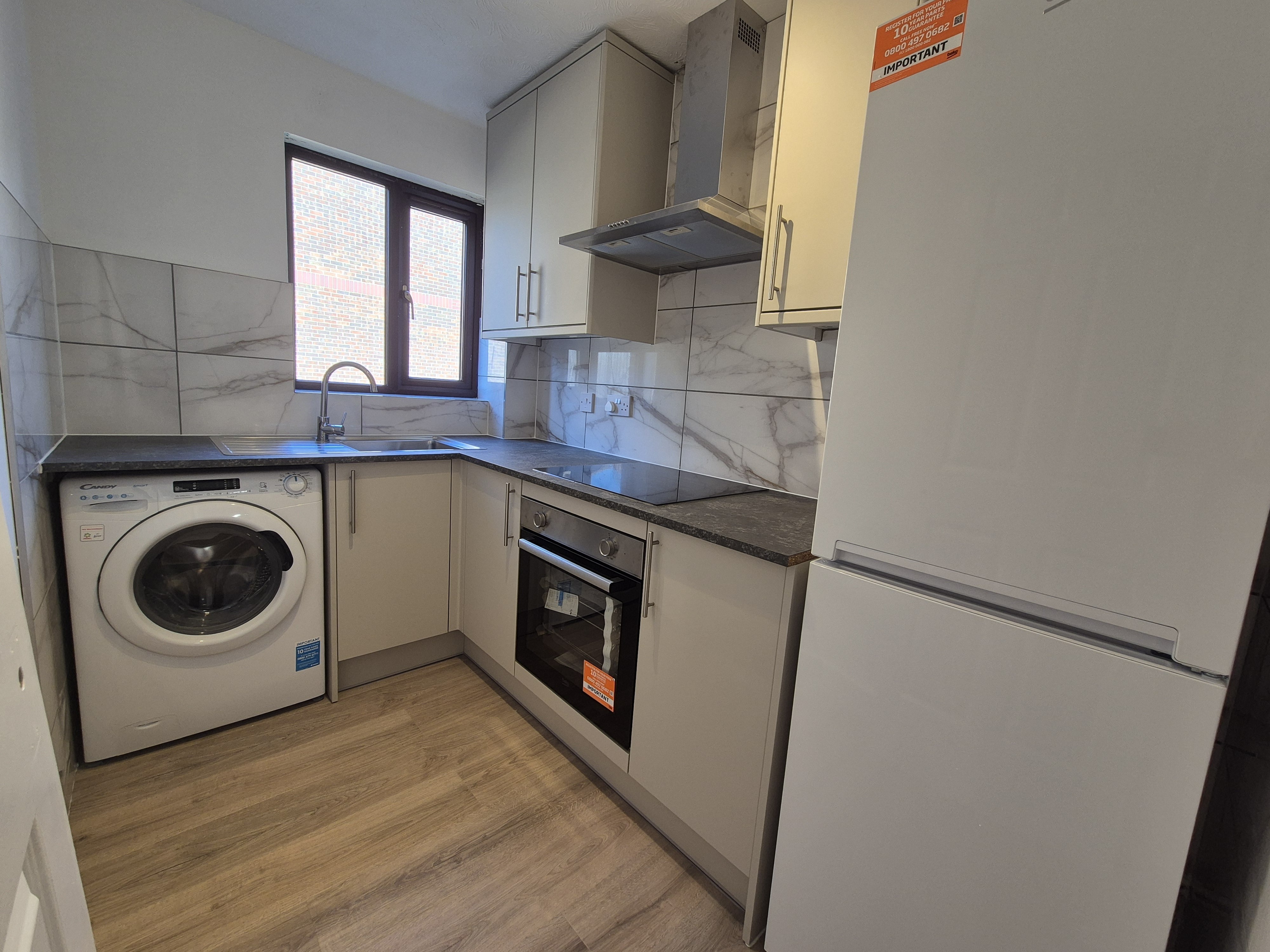 Flat Duarte Place in Grays