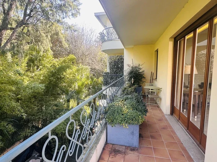 Flat Allée du Parc Saint-Jean in Cannes