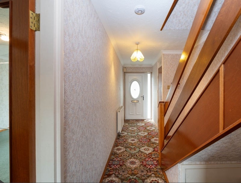 Room Calgary Avenue in Livingston