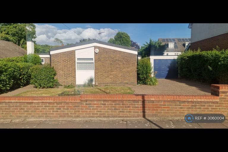 House Craybrooke Road in Greater London