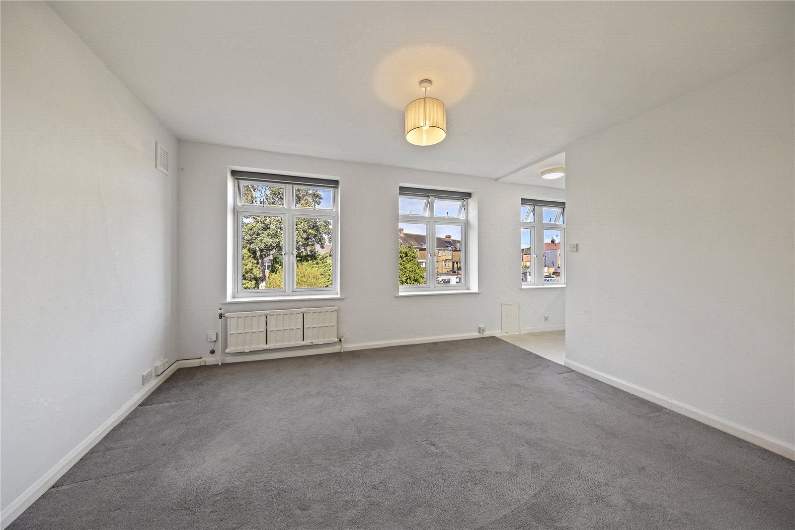 Flat Cross Deep in Greater London